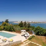 Colom * Quarteira